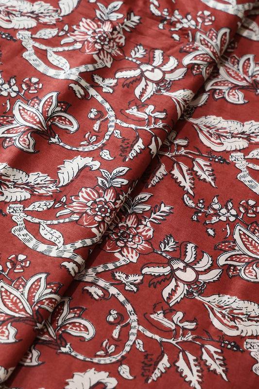 AIzaSyBcstauz-XMPRhEY21AUzeo032pxrXB5Ug - Dark Rust Brown And Cream Floral Print On Pure Cotton Fabric