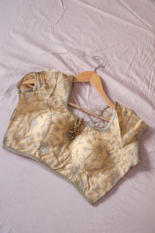 AIzaSyBcstauz-XMPRhEY21AUzeo032pxrXB5Ug - Beige Zari Embroidery Net Stitched Blouse
