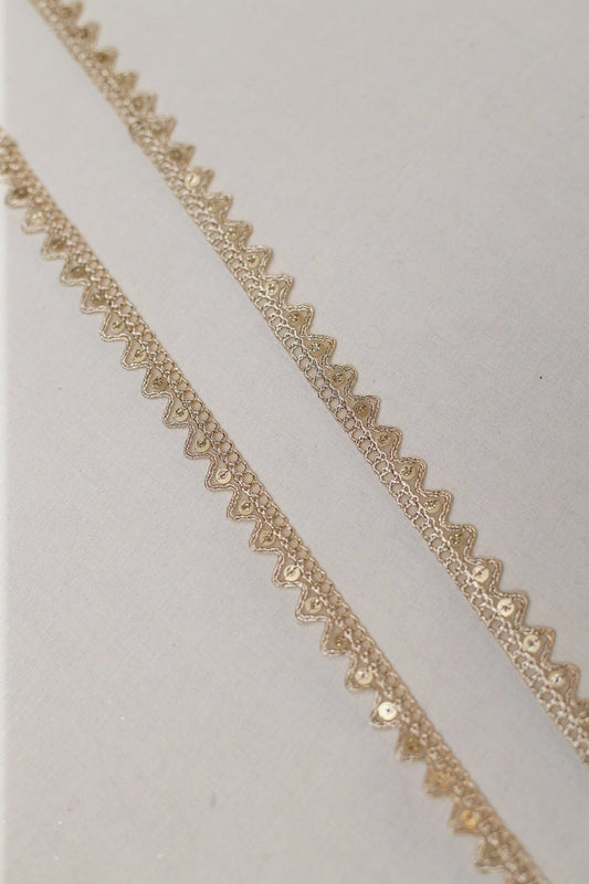 AIzaSyBcstauz-XMPRhEY21AUzeo032pxrXB5Ug - Gold Zari With Sequins Embroidered Lace (9 Meters)