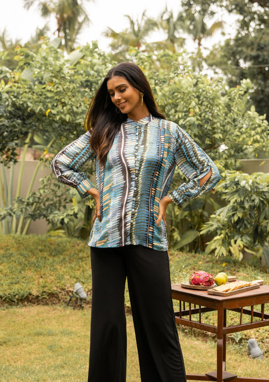 AIzaSyBcstauz-XMPRhEY21AUzeo032pxrXB5Ug - Iris Blue Satin Top