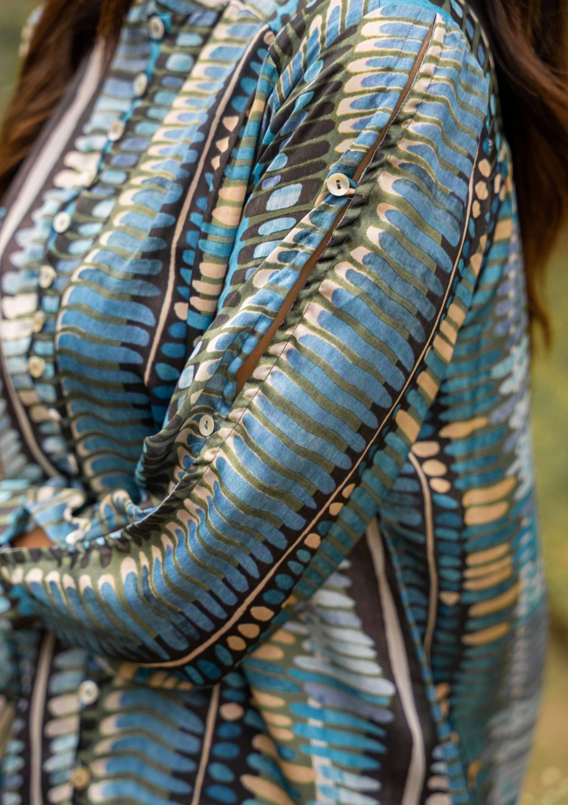 AIzaSyBcstauz-XMPRhEY21AUzeo032pxrXB5Ug - Iris Blue Satin Top