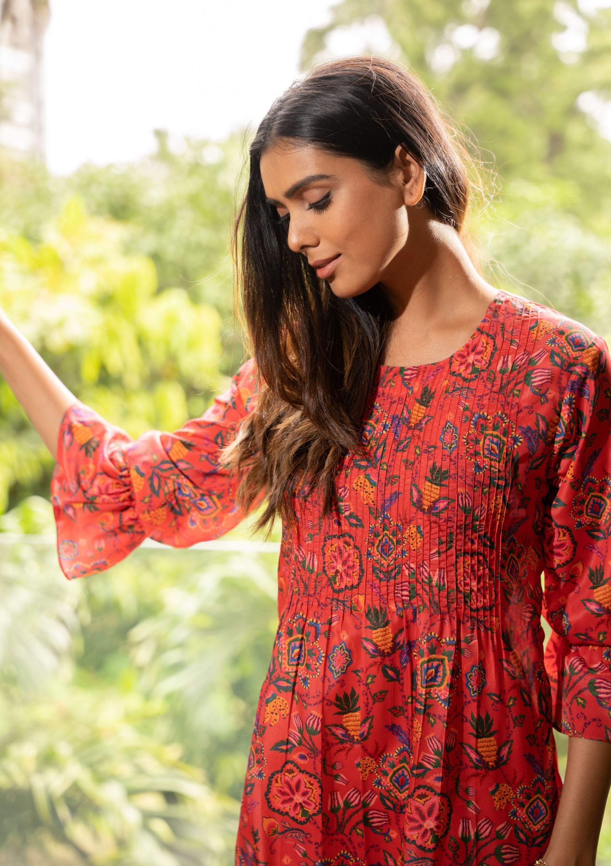 AIzaSyBcstauz-XMPRhEY21AUzeo032pxrXB5Ug - Azure Floral Dark Pink And Beige Crepe Co-ord Set