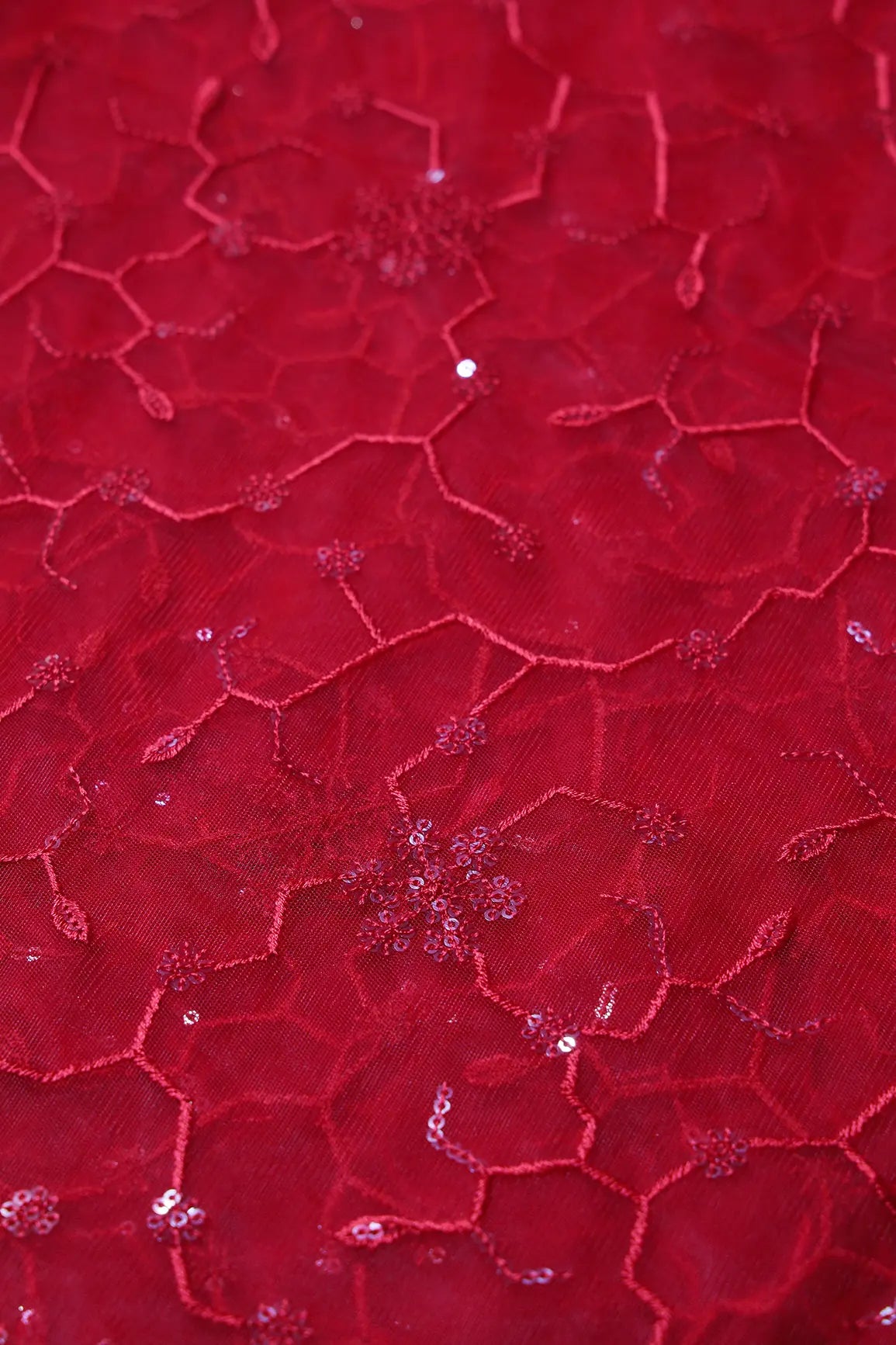 AIzaSyBcstauz-XMPRhEY21AUzeo032pxrXB5Ug - Beautiful Red Sequins Small Floral Embroidery On Red Soft Net Fabric
