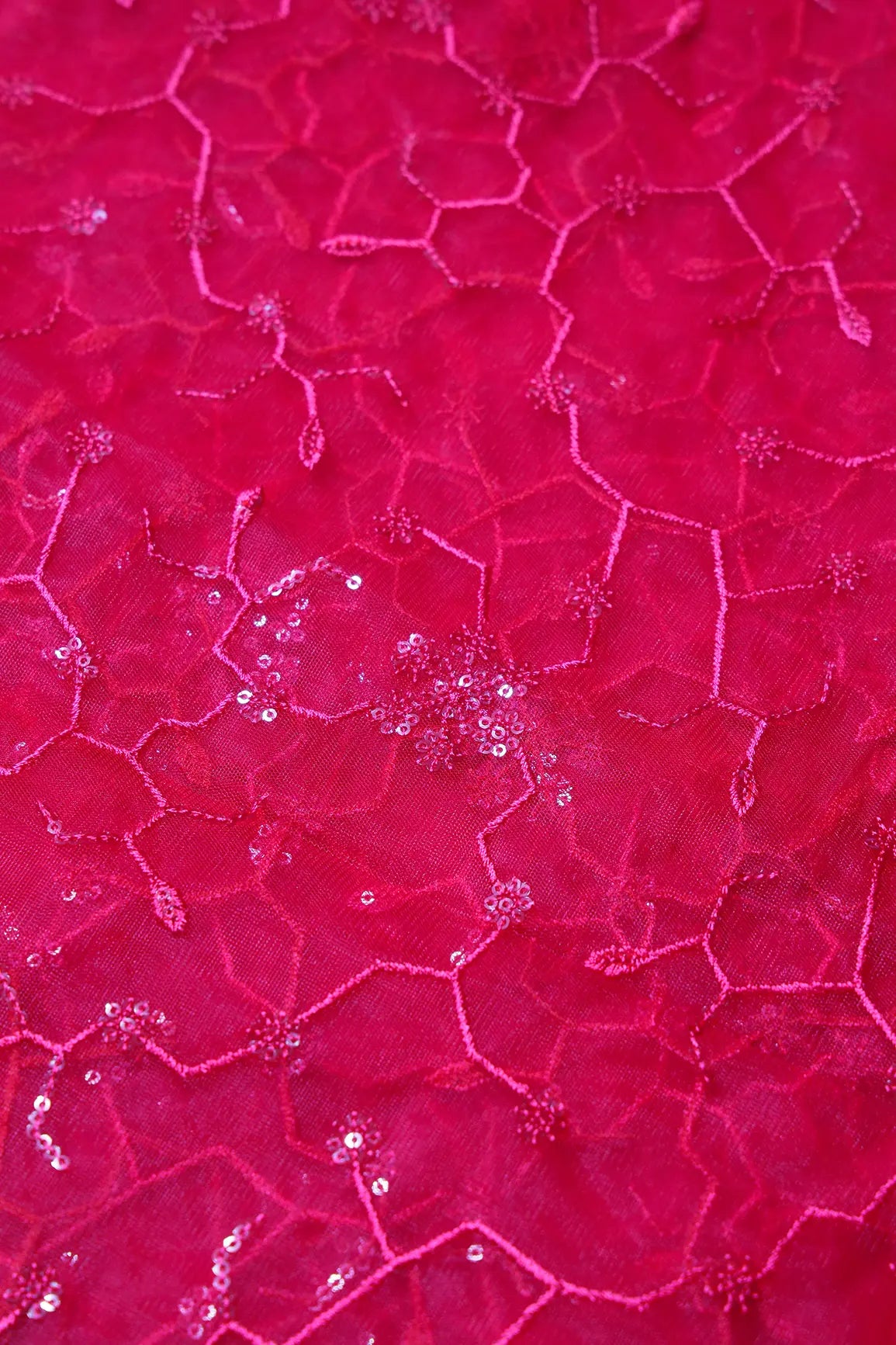 AIzaSyBcstauz-XMPRhEY21AUzeo032pxrXB5Ug - Beautiful Red Sequins Small Floral Embroidery On Cherry Red Soft Net Fabric