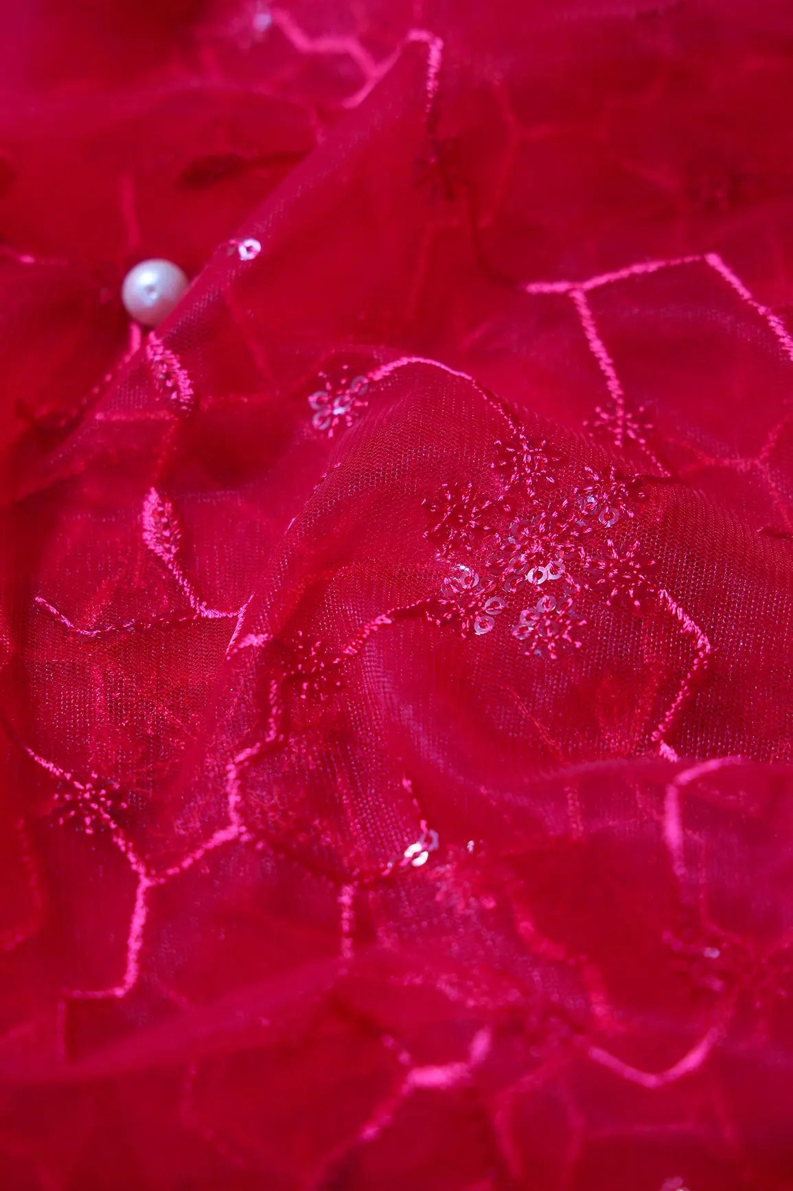 AIzaSyBcstauz-XMPRhEY21AUzeo032pxrXB5Ug - Beautiful Red Sequins Small Floral Embroidery On Cherry Red Soft Net Fabric