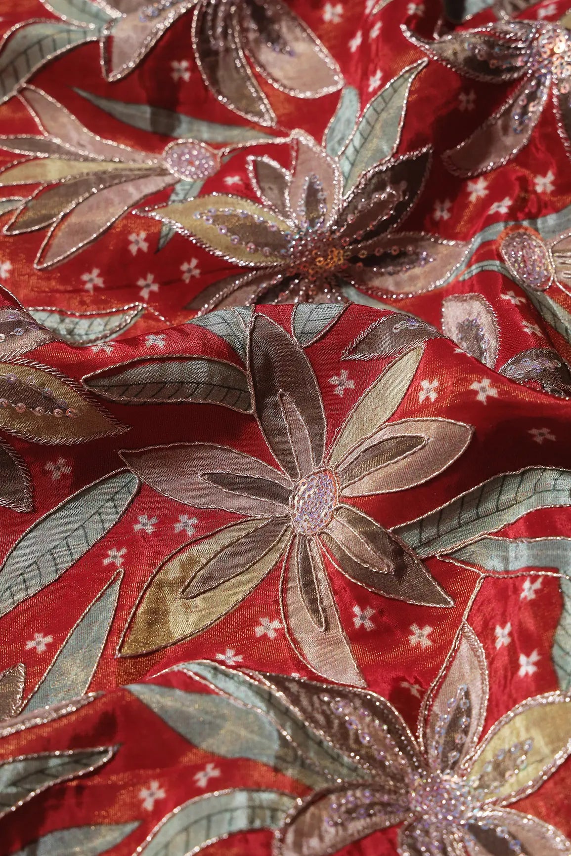 AIzaSyBcstauz-XMPRhEY21AUzeo032pxrXB5Ug - Floral Position Print On Sequins With Zari Embroidery Red Viscose Zari Tissue Fabric