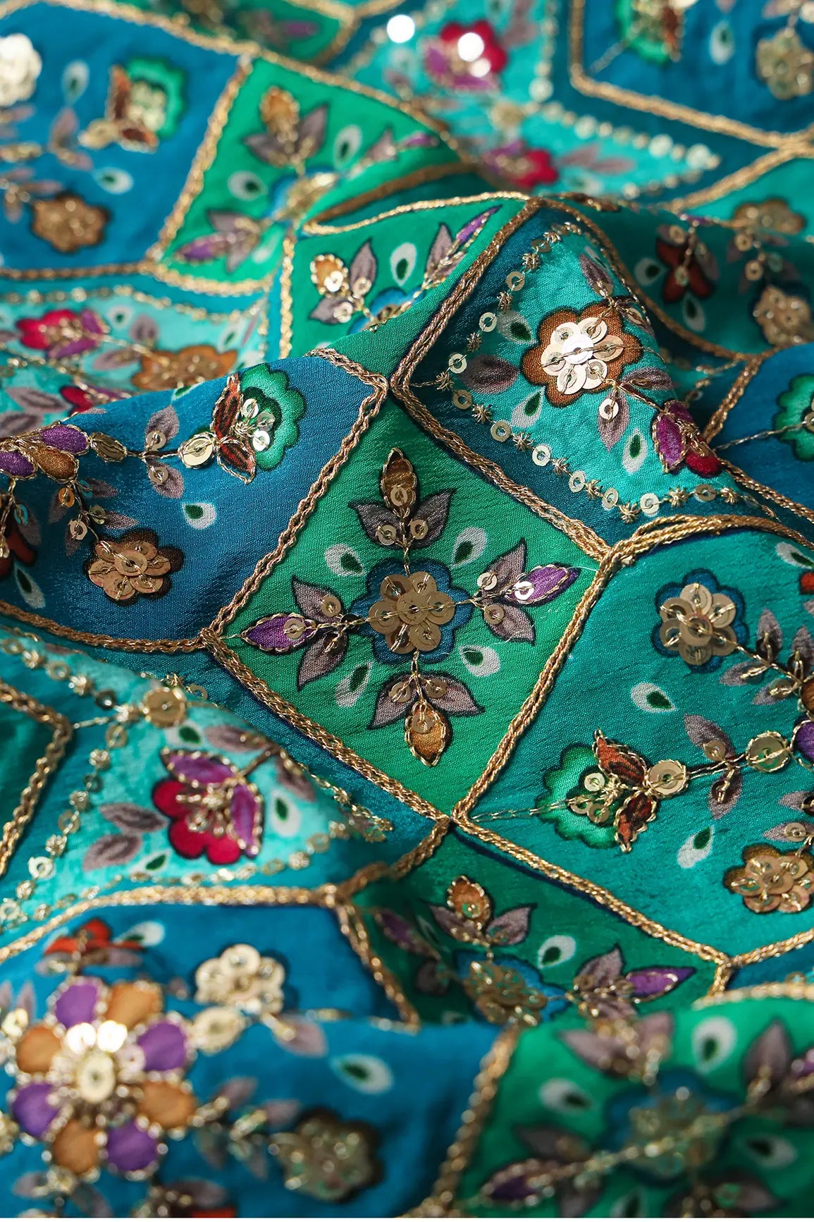 AIzaSyBcstauz-XMPRhEY21AUzeo032pxrXB5Ug - Green And Rama Traditional Positional Print With Gold Zari And Sequins Embroidery On Crepe Fabric