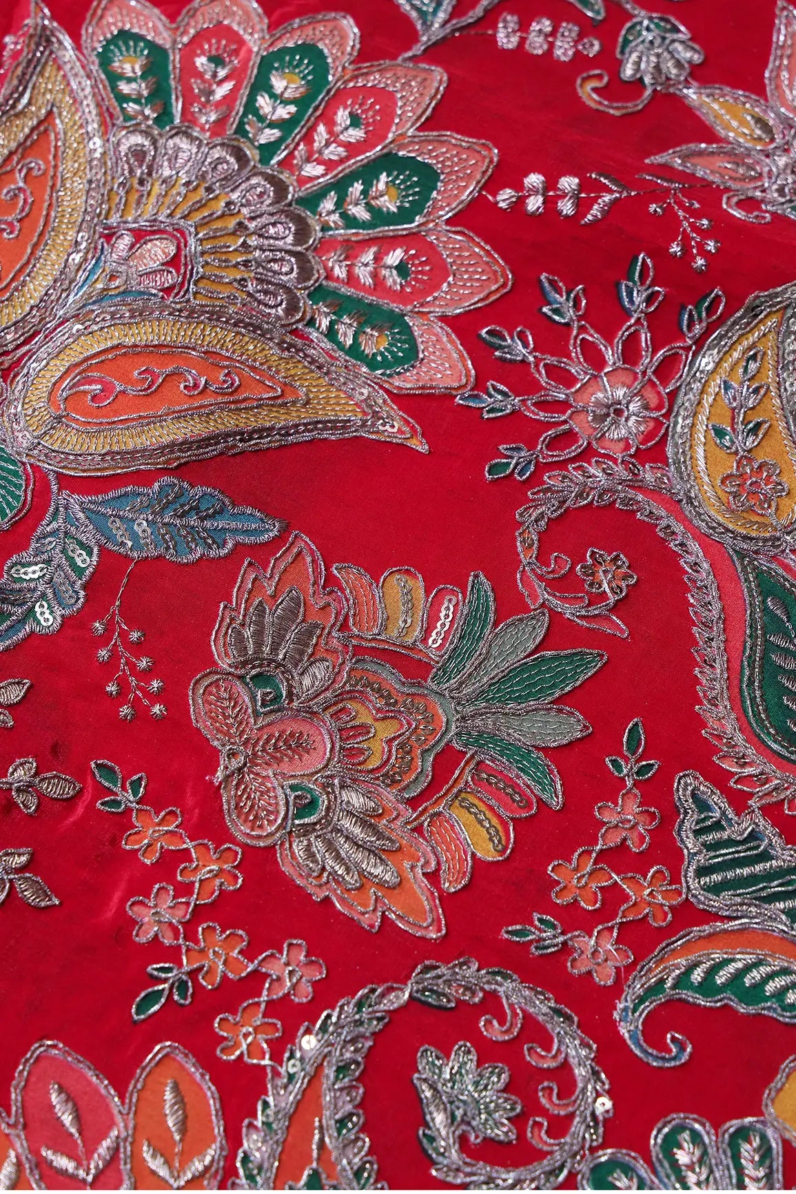 AIzaSyBcstauz-XMPRhEY21AUzeo032pxrXB5Ug - Heavy Gold Zari With Sequins Floral Embroidery On Red Crepe Fabric
