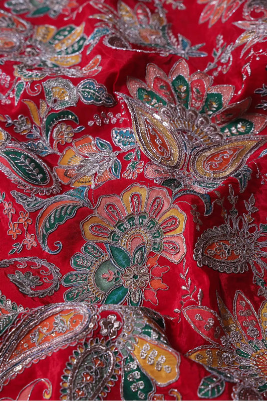 AIzaSyBcstauz-XMPRhEY21AUzeo032pxrXB5Ug - Heavy Gold Zari With Sequins Floral Embroidery On Red Crepe Fabric