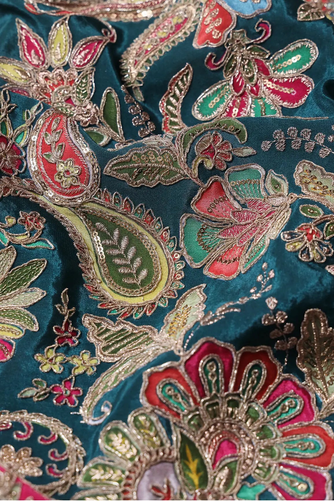 AIzaSyBcstauz-XMPRhEY21AUzeo032pxrXB5Ug - Heavy Gold Zari With Sequins Floral Embroidery On Rama Green Crepe Fabric