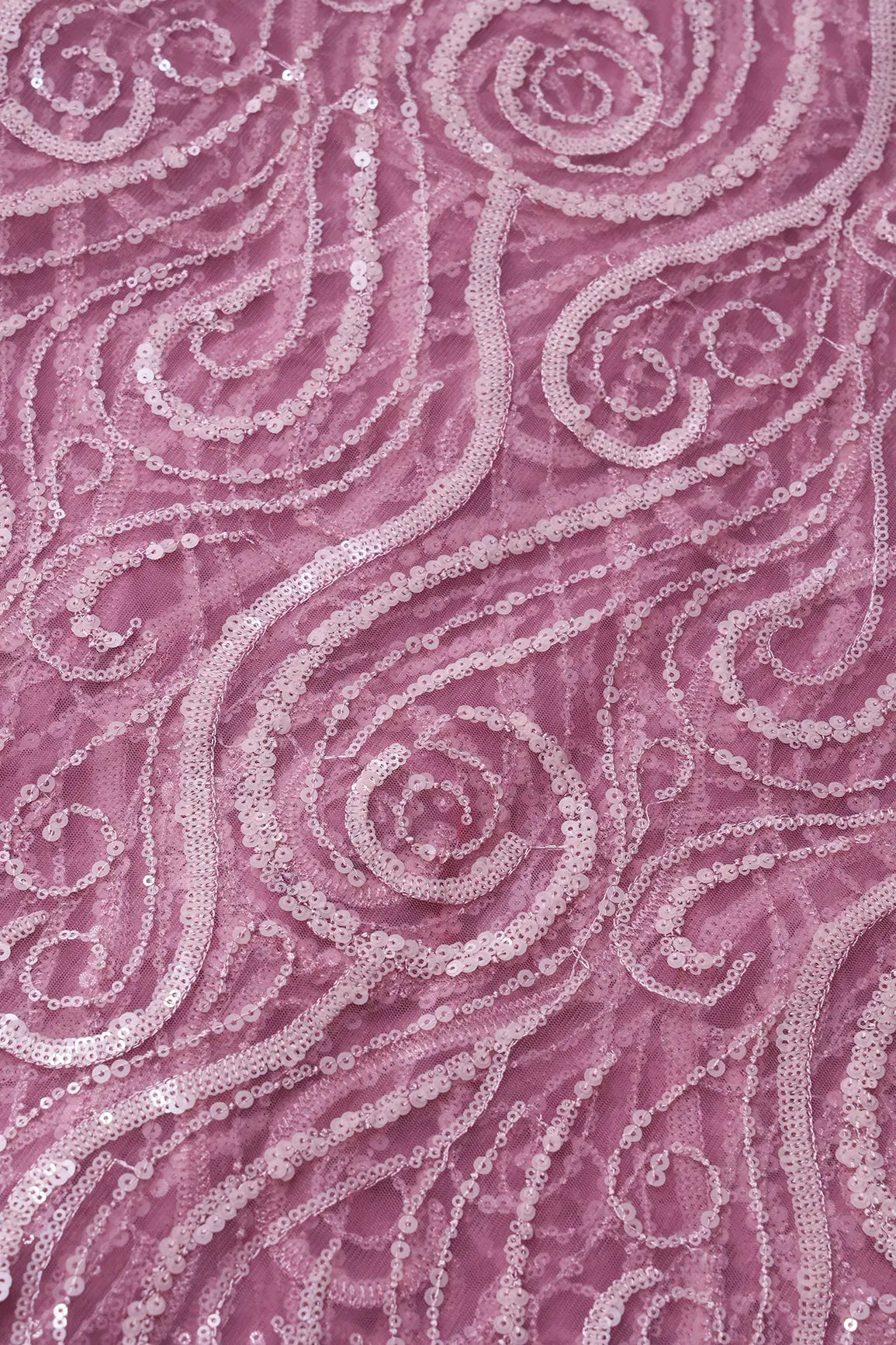AIzaSyBcstauz-XMPRhEY21AUzeo032pxrXB5Ug - Gorgeous Light Pink Sequins Geometric Embroidery On Dark Pink Soft Net Fabric