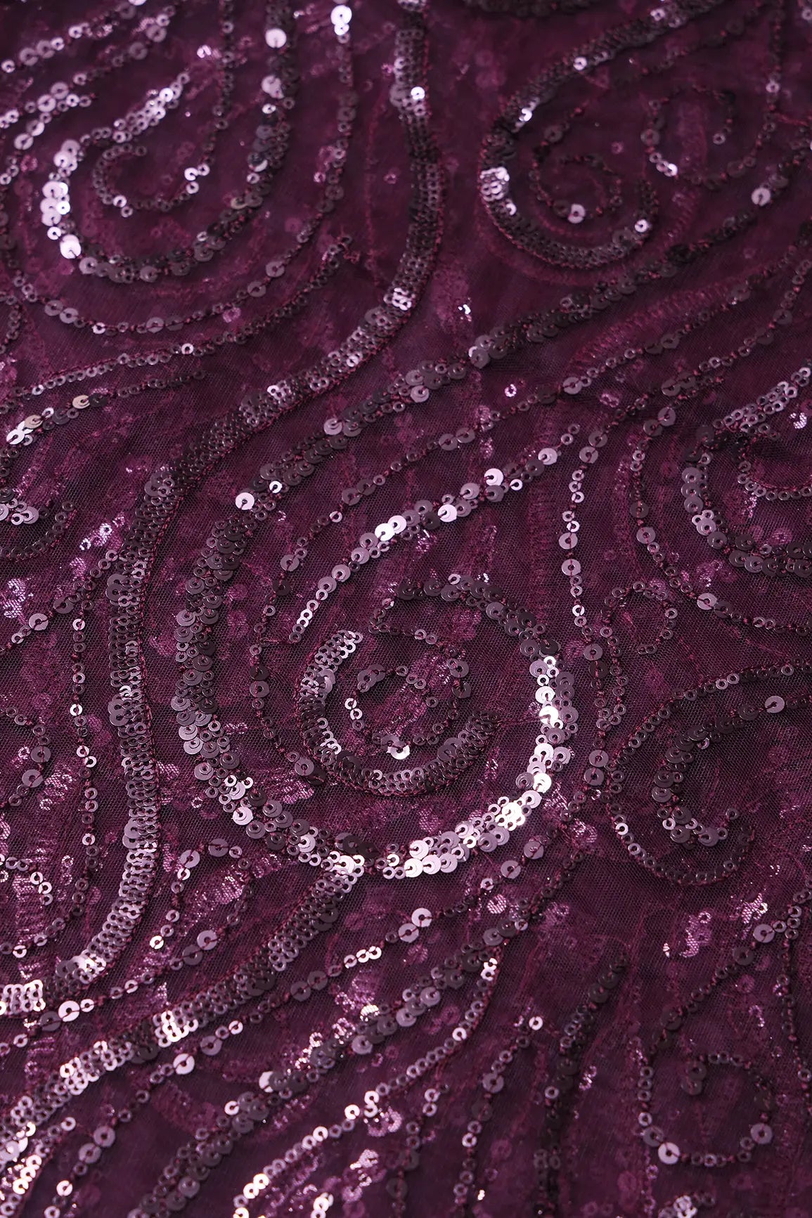 AIzaSyBcstauz-XMPRhEY21AUzeo032pxrXB5Ug - Gorgeous Wine Sequins Geometric Embroidery On Wine Soft Net Fabric