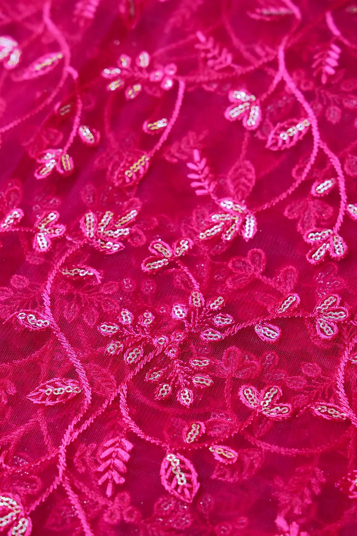 AIzaSyBcstauz-XMPRhEY21AUzeo032pxrXB5Ug - Beautiful Gold Glitter Sequins Heavy Floral Embroidery On Fuchsia Soft Net Fabric