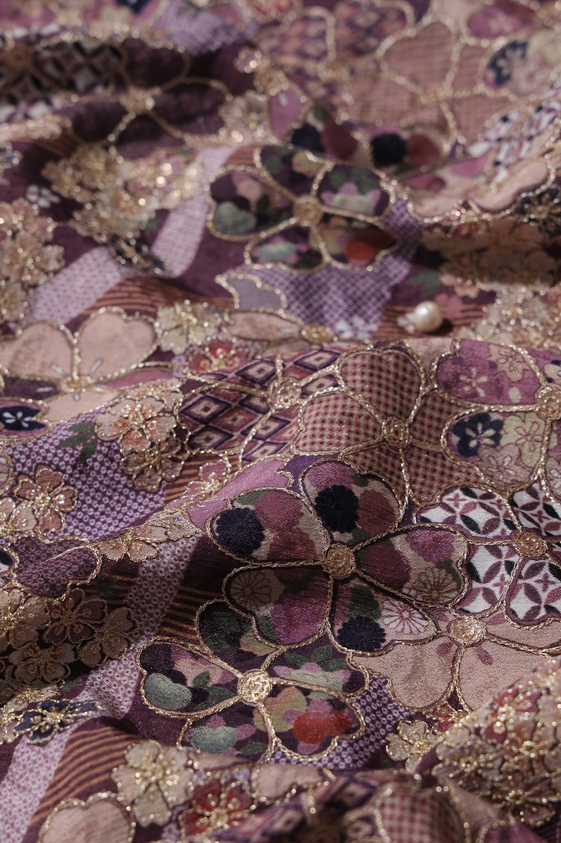 AIzaSyBcstauz-XMPRhEY21AUzeo032pxrXB5Ug - Floral Position Print On Sequins Embroidery Mauve Viscose Chinnon Chiffon Fabric