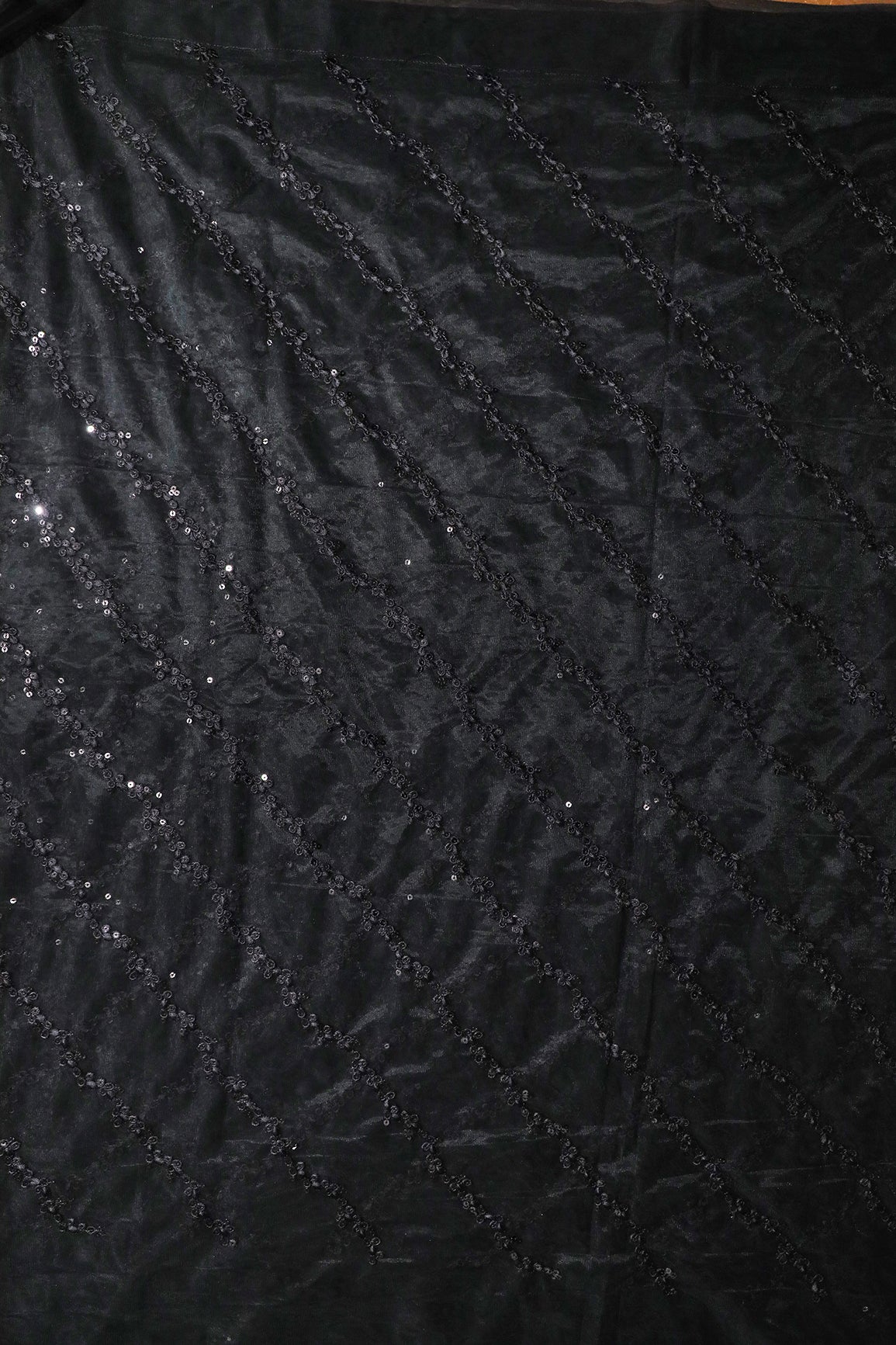 AIzaSyBcstauz-XMPRhEY21AUzeo032pxrXB5Ug - Black Thread With Sequins Strip Embroidery Work On Black Soft Net Fabric