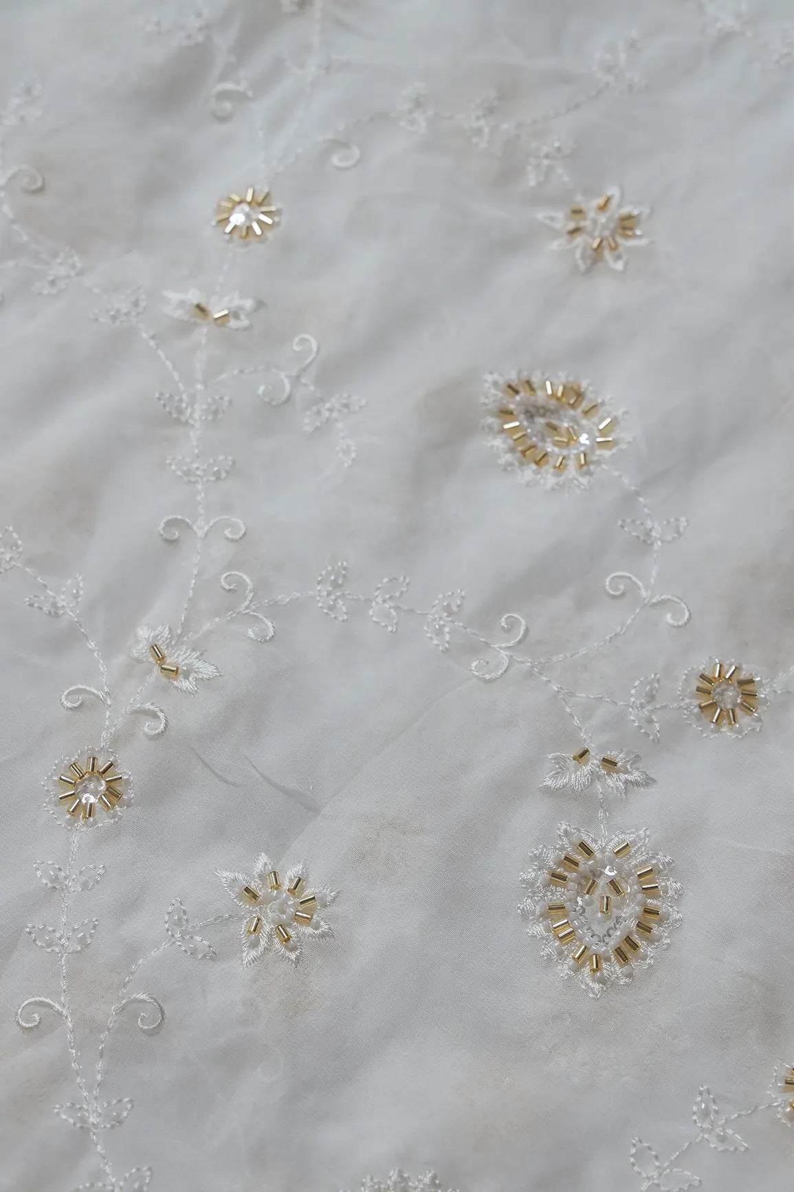 AIzaSyBcstauz-XMPRhEY21AUzeo032pxrXB5Ug - Beautiful Sequins With Beads Floral Embroidery On White Viscose Georgette Fabric