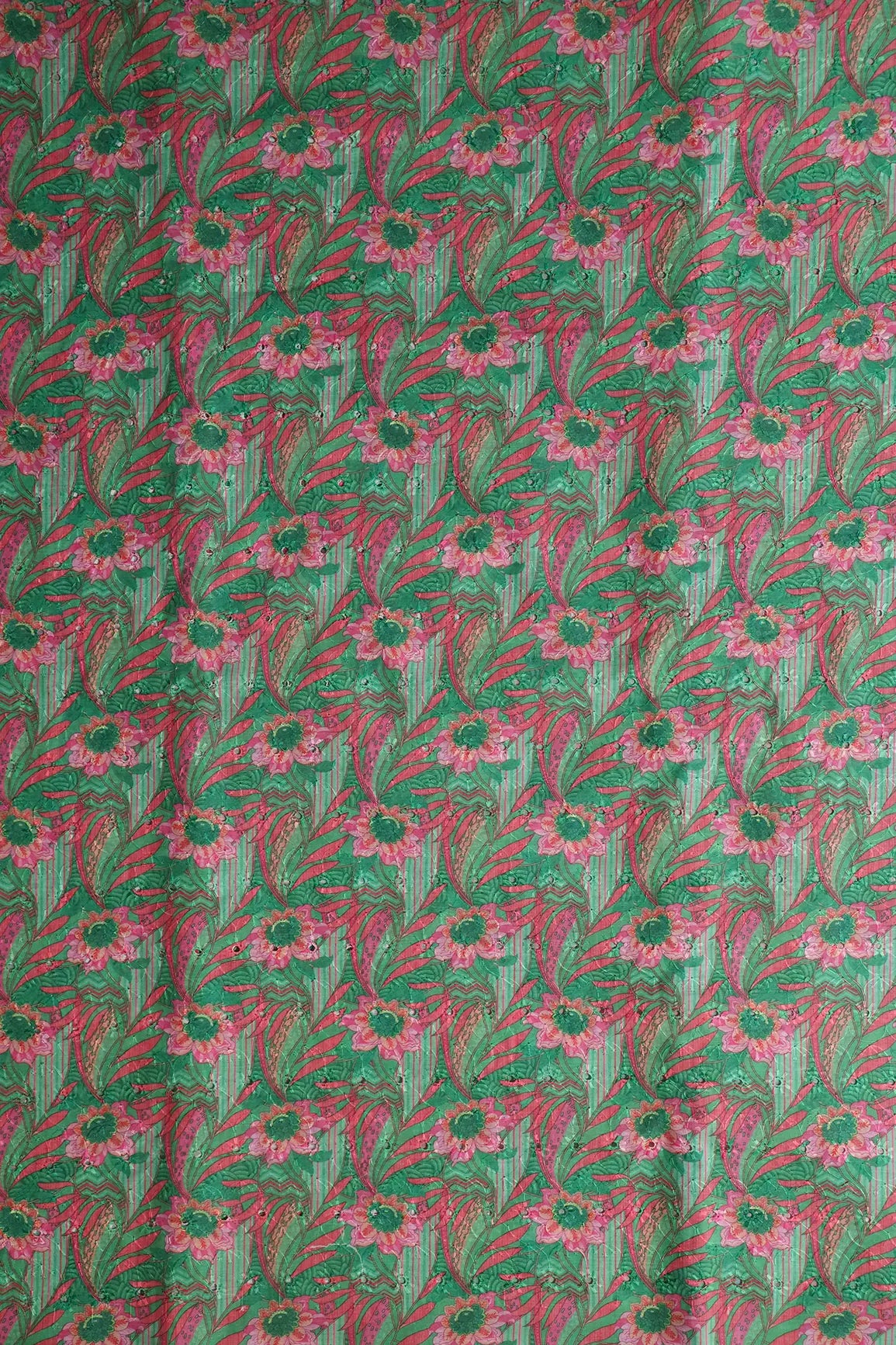 AIzaSyBcstauz-XMPRhEY21AUzeo032pxrXB5Ug - Floral Digital Print On Hakoba Cotton Embroidery Fabric