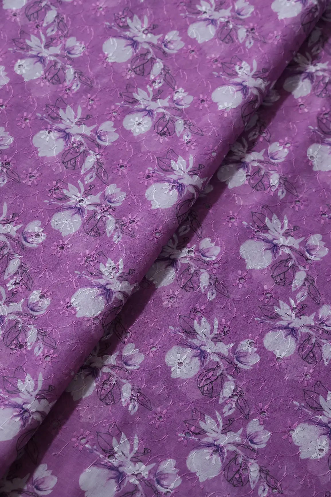 AIzaSyBcstauz-XMPRhEY21AUzeo032pxrXB5Ug - Floral Digital Print On Hakoba Cotton Embroidery Fabric