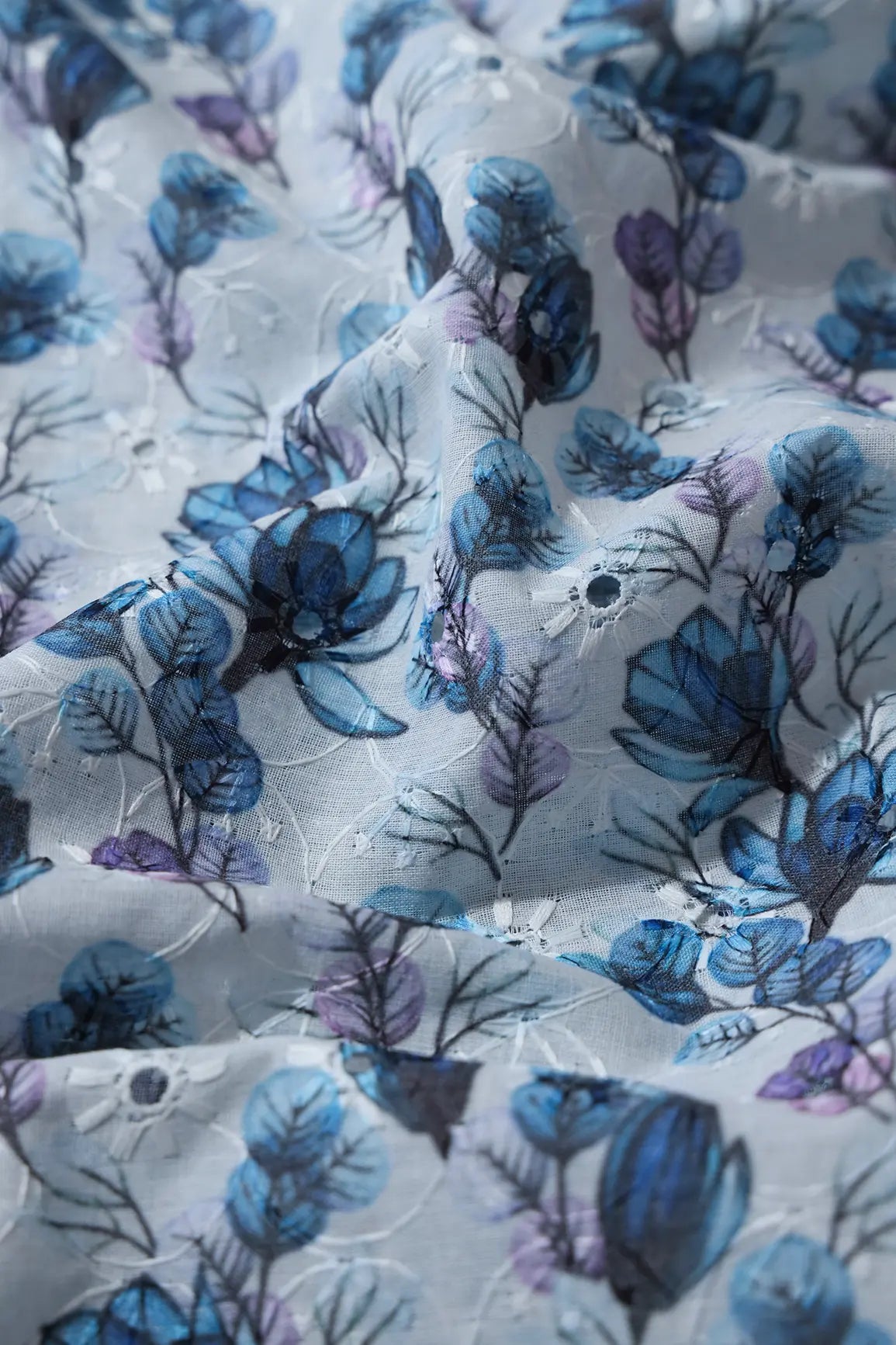 AIzaSyBcstauz-XMPRhEY21AUzeo032pxrXB5Ug - Floral Digital Print On Hakoba Cotton Embroidery Fabric