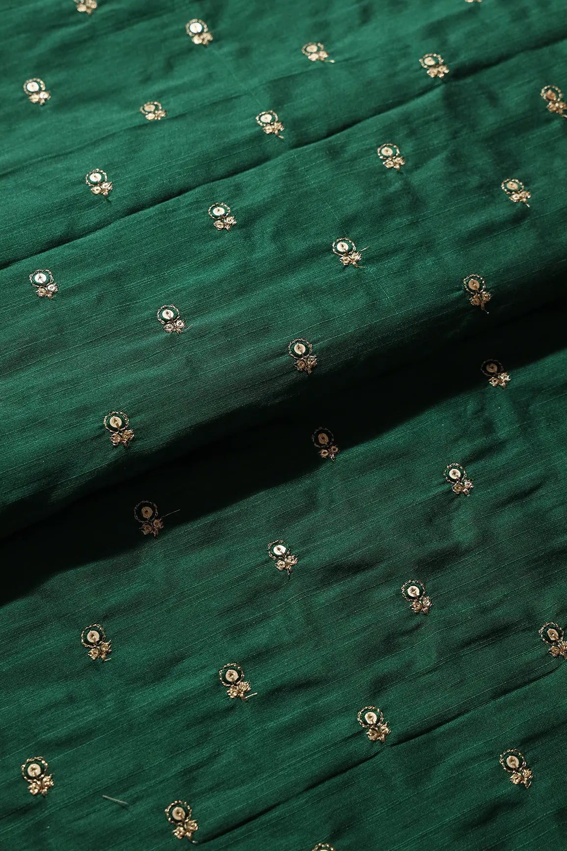AIzaSyBcstauz-XMPRhEY21AUzeo032pxrXB5Ug - Green Thread With Gold Sequins Small Floral Booti Embroidery On Bottle Green Raw Silk Fabric