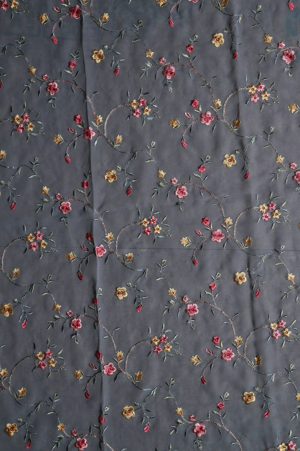 AIzaSyBcstauz-XMPRhEY21AUzeo032pxrXB5Ug - 1 Meter Cut Piece Of Multi Thread Work Floral Embroidery On Grey Georgette Fabric