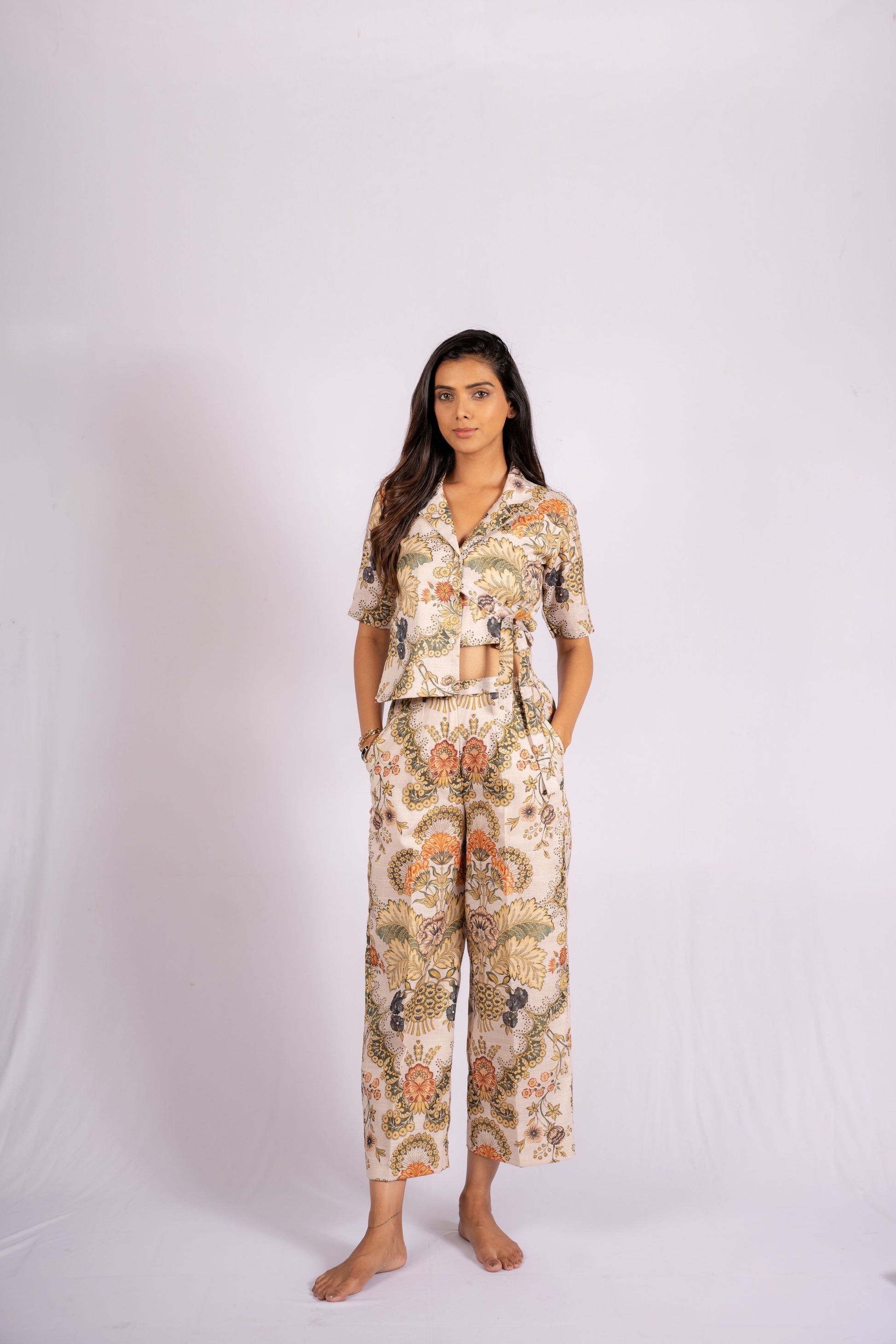 AIzaSyBcstauz-XMPRhEY21AUzeo032pxrXB5Ug - Elixir Floral Cream Linen Co-ord Set