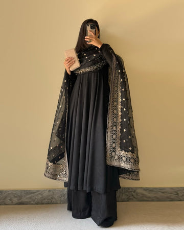 Elegant Black Floral Cotton Suit Set with Embroidered Georgette Dupatta – Perfect for Weddings