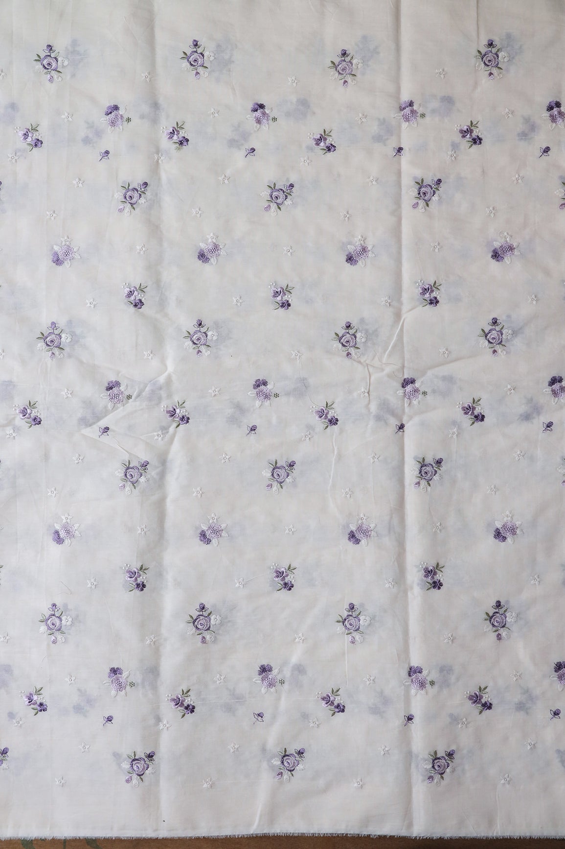 AIzaSyBcstauz-XMPRhEY21AUzeo032pxrXB5Ug - Lavender And White Thread Small Floral Embroidery On Off White Organic Cotton Fabric