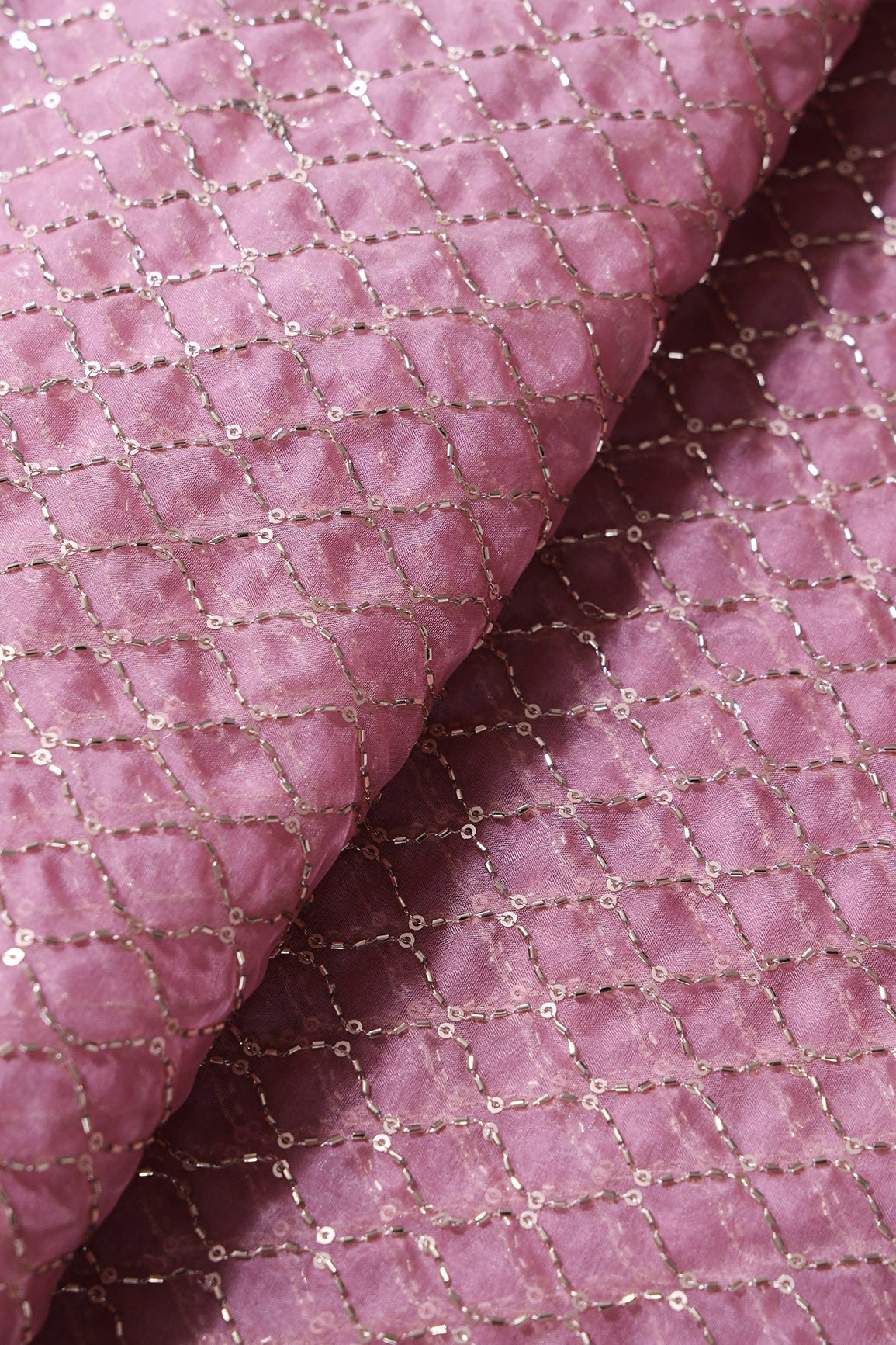AIzaSyBcstauz-XMPRhEY21AUzeo032pxrXB5Ug - Cut Dana Beads Beautiful Ogee Embroidery On Gajri Pink Organza Fabric