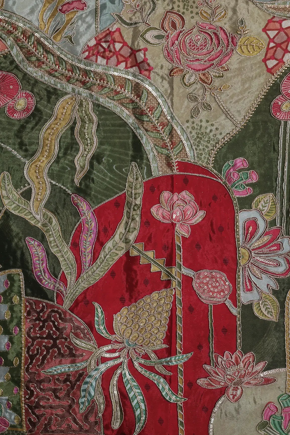 AIzaSyBcstauz-XMPRhEY21AUzeo032pxrXB5Ug - Gold Zari with Sequins Floral Positional Print On Red & Olive Pure Crepe Fabric
