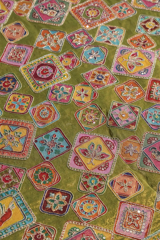 AIzaSyBcstauz-XMPRhEY21AUzeo032pxrXB5Ug - Gold Zari With Sequins Traditional Positional Print On Green Pure Viscose Zari Tissue Fabric