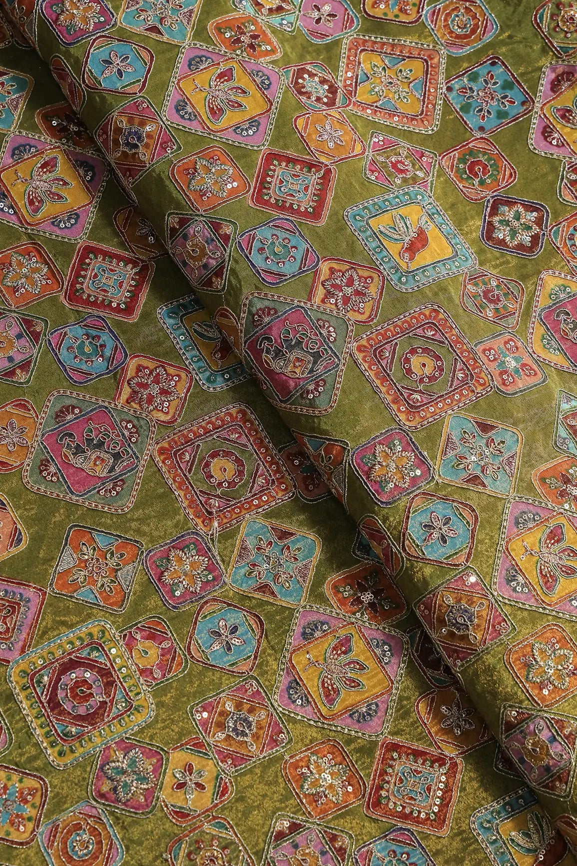 AIzaSyBcstauz-XMPRhEY21AUzeo032pxrXB5Ug - Gold Zari With Sequins Traditional Positional Print On Green Pure Viscose Zari Tissue Fabric