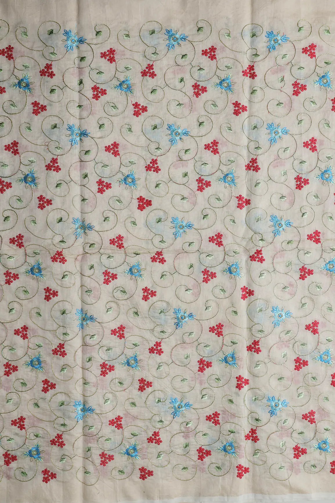 AIzaSyBcstauz-XMPRhEY21AUzeo032pxrXB5Ug - Beautiful Floral Embroidery Work On Off White Chanderi Fabric