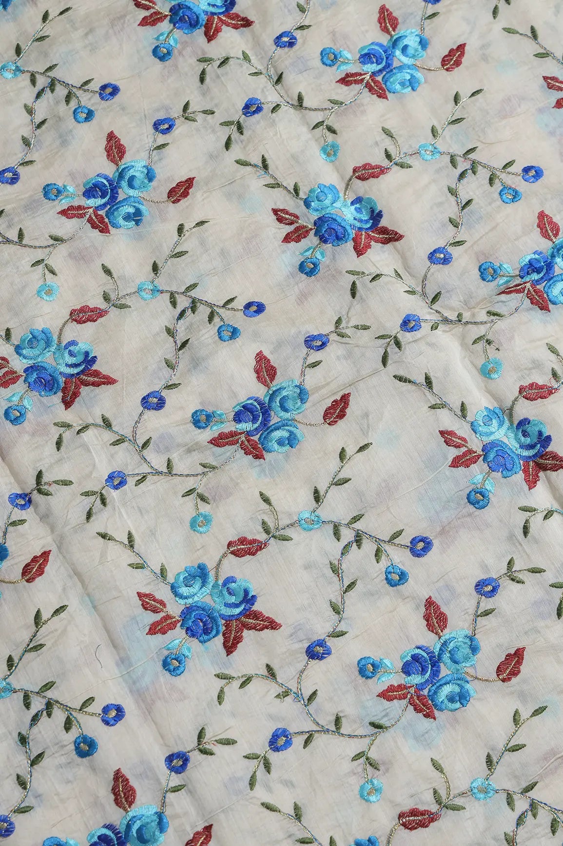 AIzaSyBcstauz-XMPRhEY21AUzeo032pxrXB5Ug - Beautiful Floral Embroidery Work On Cream Chanderi Fabric