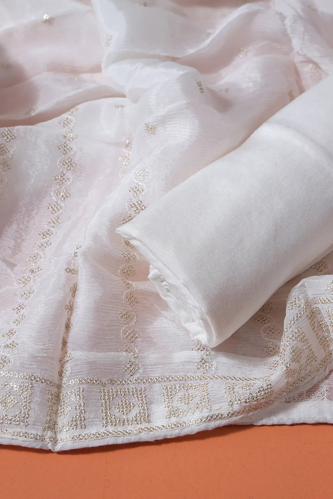 AIzaSyBcstauz-XMPRhEY21AUzeo032pxrXB5Ug - Dyeable Lucknowi Unstitched Pure Viscose Georgette Suit Set (3 piece)