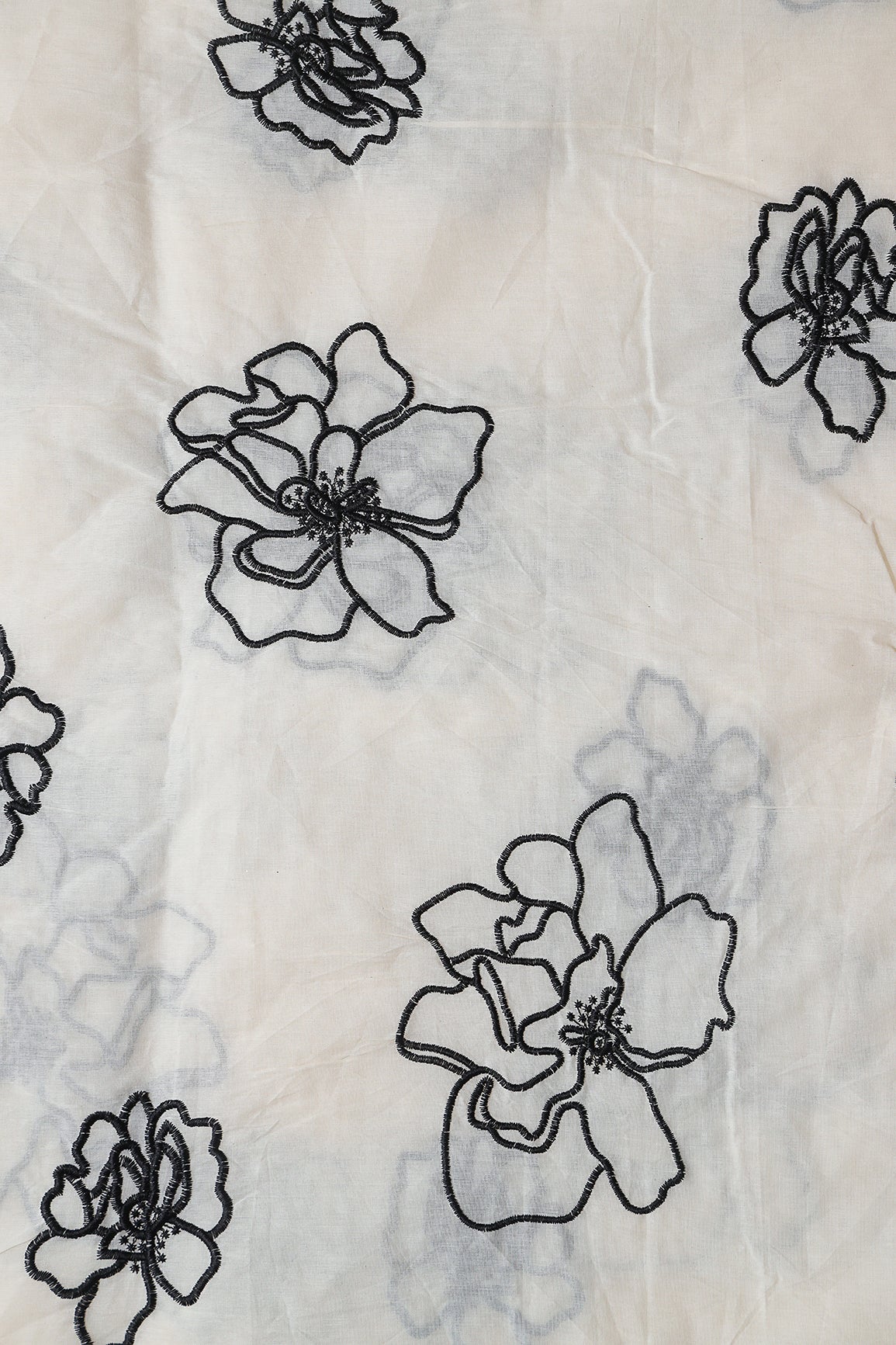AIzaSyBcstauz-XMPRhEY21AUzeo032pxrXB5Ug - Beautiful Black Floral Embroidery On Off White Organic Cotton Fabric