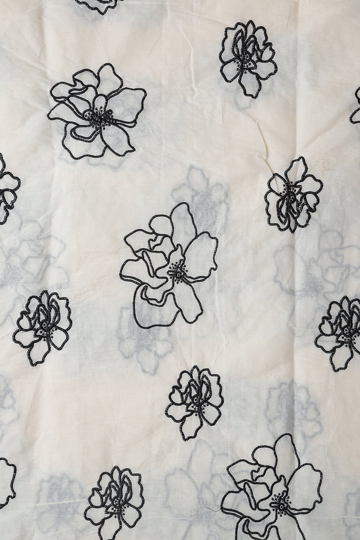 AIzaSyBcstauz-XMPRhEY21AUzeo032pxrXB5Ug - Beautiful Black Floral Embroidery On Off White Organic Cotton Fabric