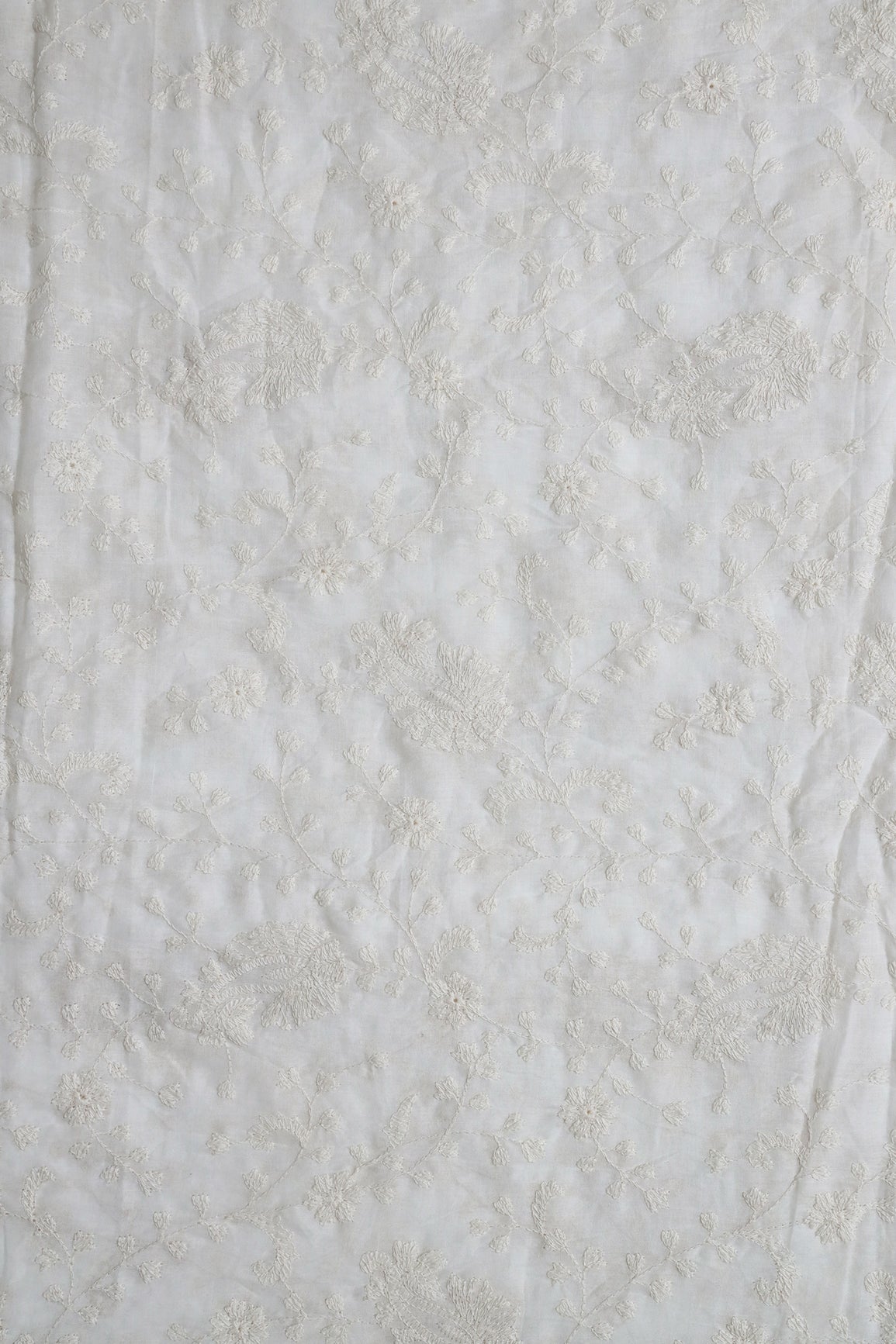 AIzaSyBcstauz-XMPRhEY21AUzeo032pxrXB5Ug - Beautiful White Thread Floral Paisley Embroidery On White Pure Mul Cotton Fabric