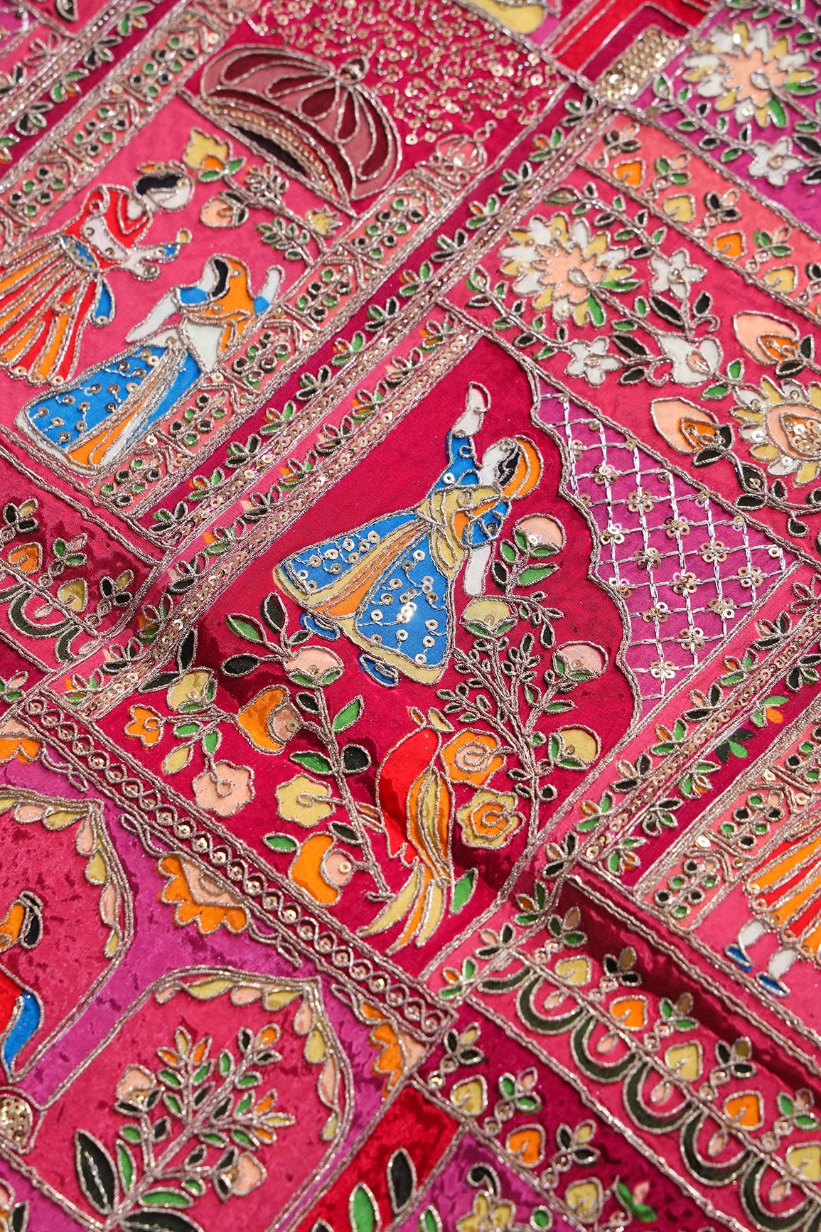 AIzaSyBcstauz-XMPRhEY21AUzeo032pxrXB5Ug - Heavy Gold Zari With Sequins Traditional Embroidery On Positional Print Rani Crepe Fabric