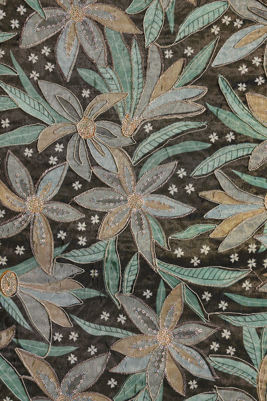 AIzaSyBcstauz-XMPRhEY21AUzeo032pxrXB5Ug - Floral Position Print On Sequins With Zari Embroidery On Mehndi Green Viscose Zari Tissue Fabric