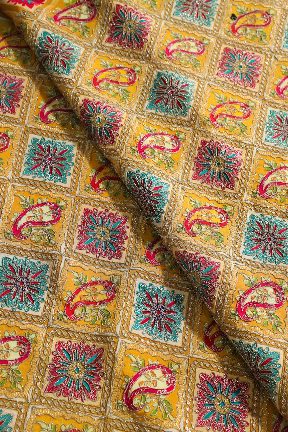 AIzaSyBcstauz-XMPRhEY21AUzeo032pxrXB5Ug - Heavy Gold Zari With Sequins Traditional Embroidery On Positional Print Yellow Crepe Fabric