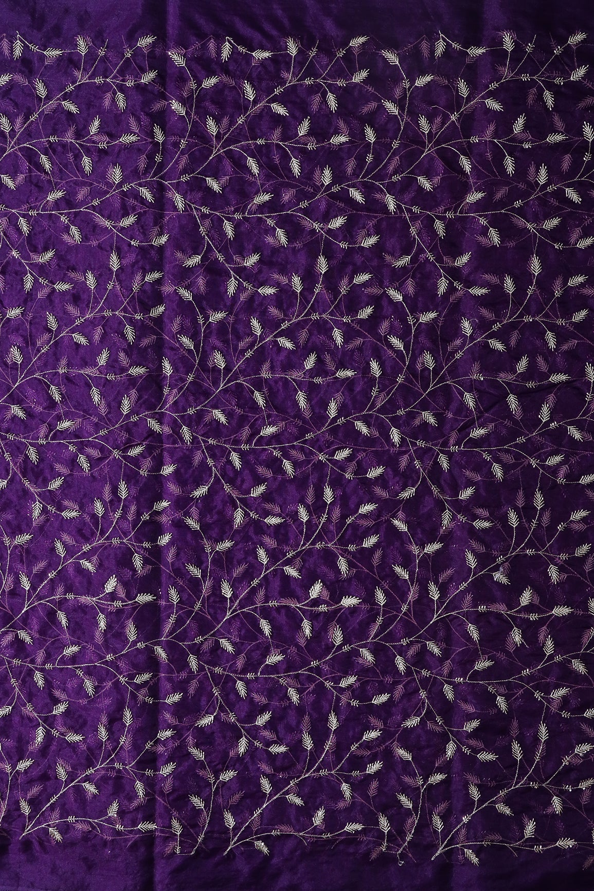 AIzaSyBcstauz-XMPRhEY21AUzeo032pxrXB5Ug - Gold Zari With Beads Leafy Embroidery Work On Purple Organza Fabric
