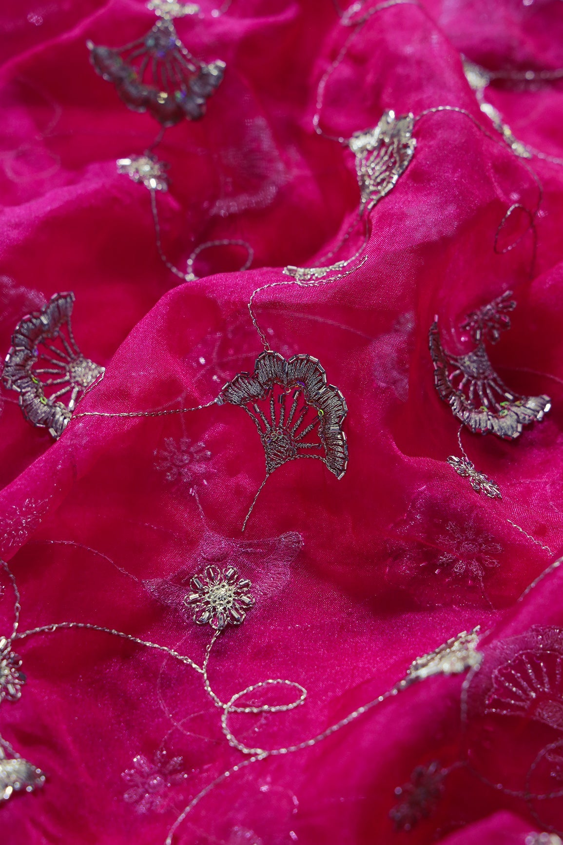 AIzaSyBcstauz-XMPRhEY21AUzeo032pxrXB5Ug - Gold Zari With Beads Beautiful Floral Embroidery On Rani Organza Fabric