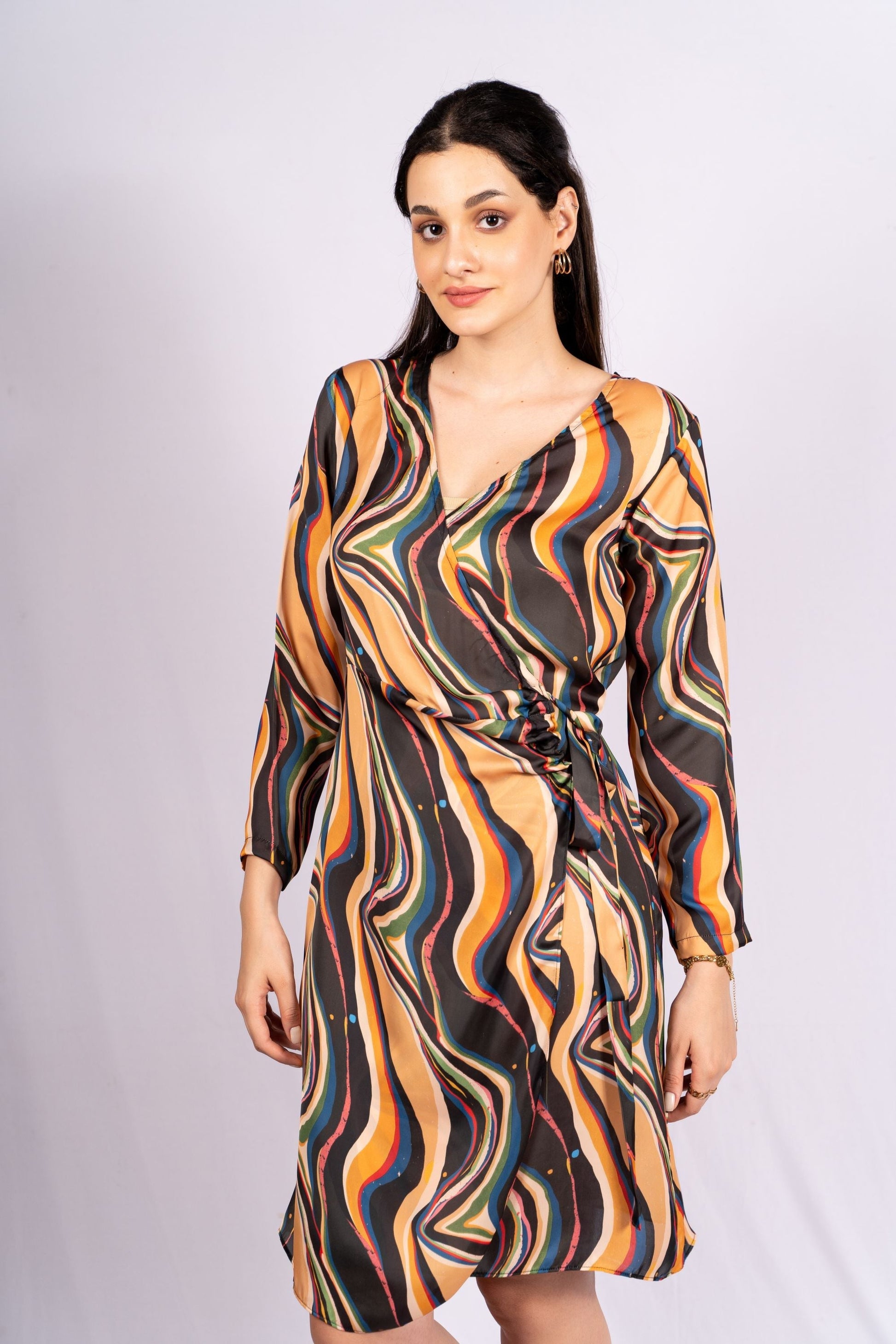 AIzaSyBcstauz-XMPRhEY21AUzeo032pxrXB5Ug - Inara Abstract Satin Wrap Dress