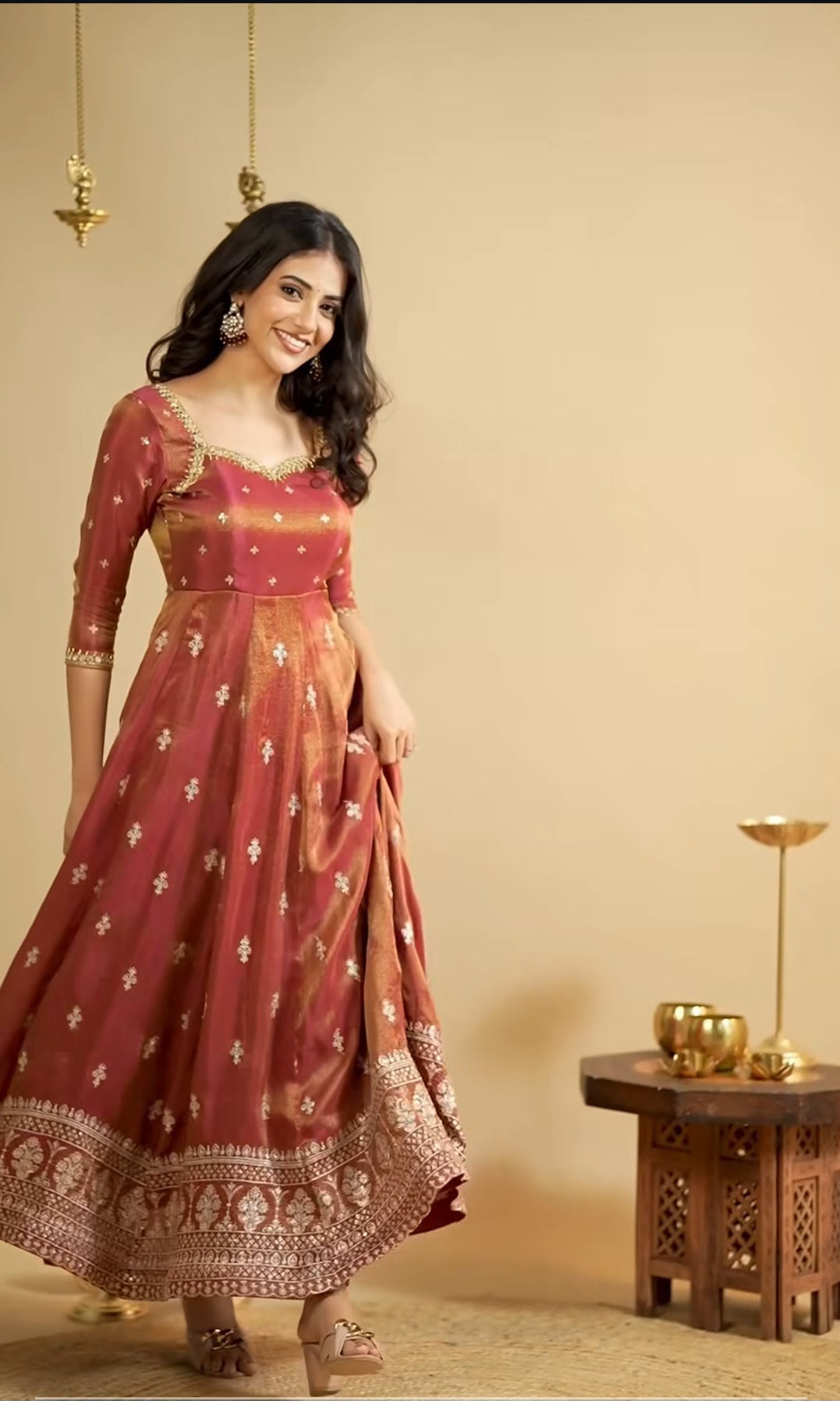 KRUSHNAVI COSMO SLIT ANARKALI SUIT SET