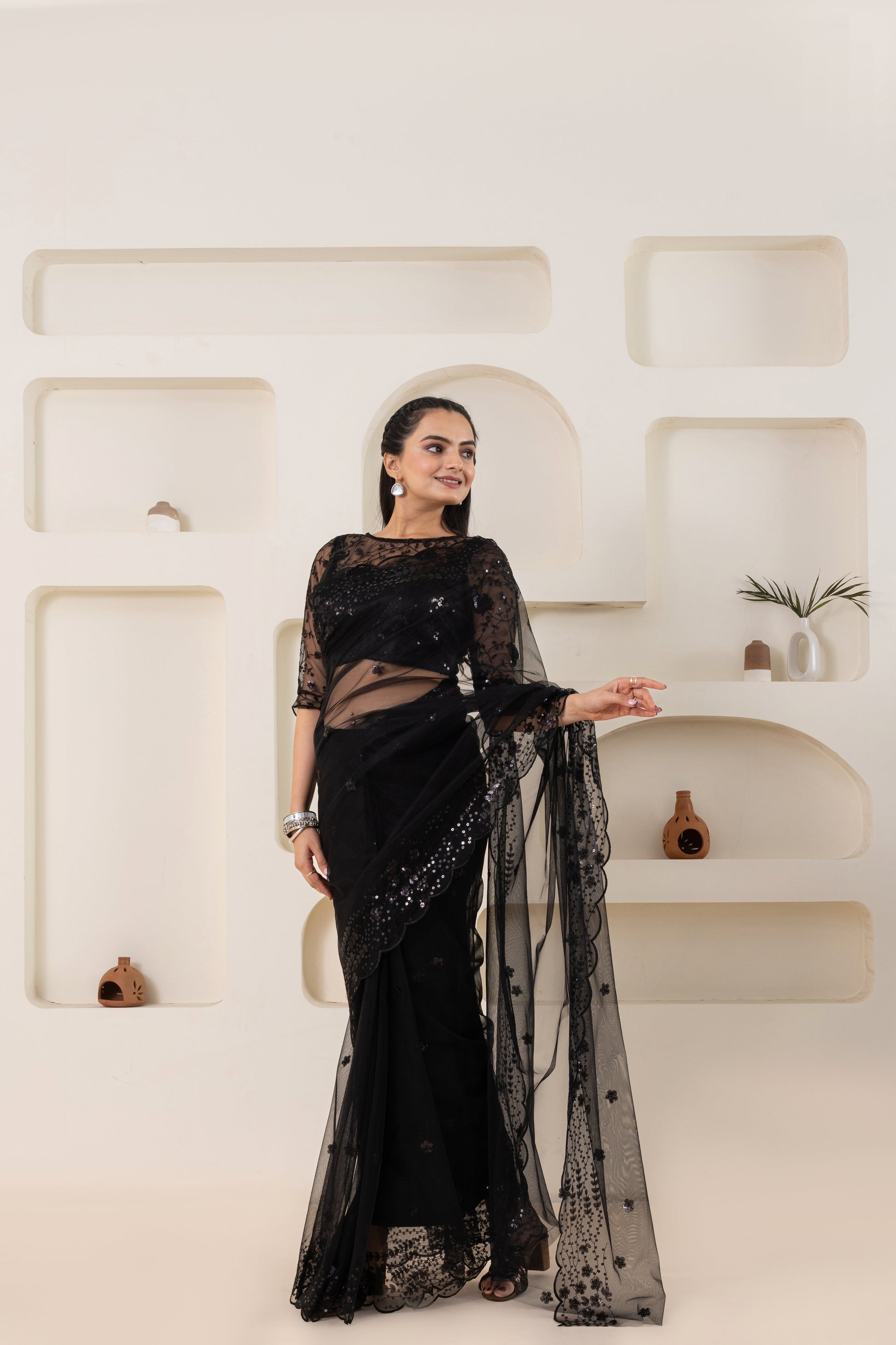 AIzaSyBcstauz-XMPRhEY21AUzeo032pxrXB5Ug - Black Embroidery Saree Set (Saree With Blouse Piece)