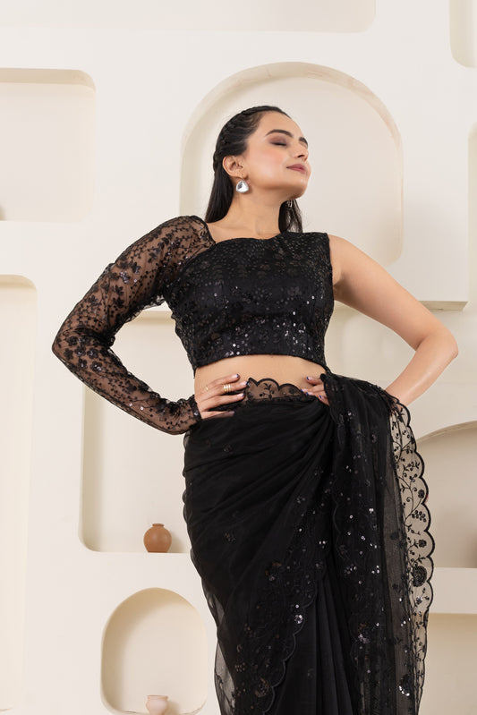 AIzaSyBcstauz-XMPRhEY21AUzeo032pxrXB5Ug - Black Embroidery Saree Set (Saree With Blouse Piece)