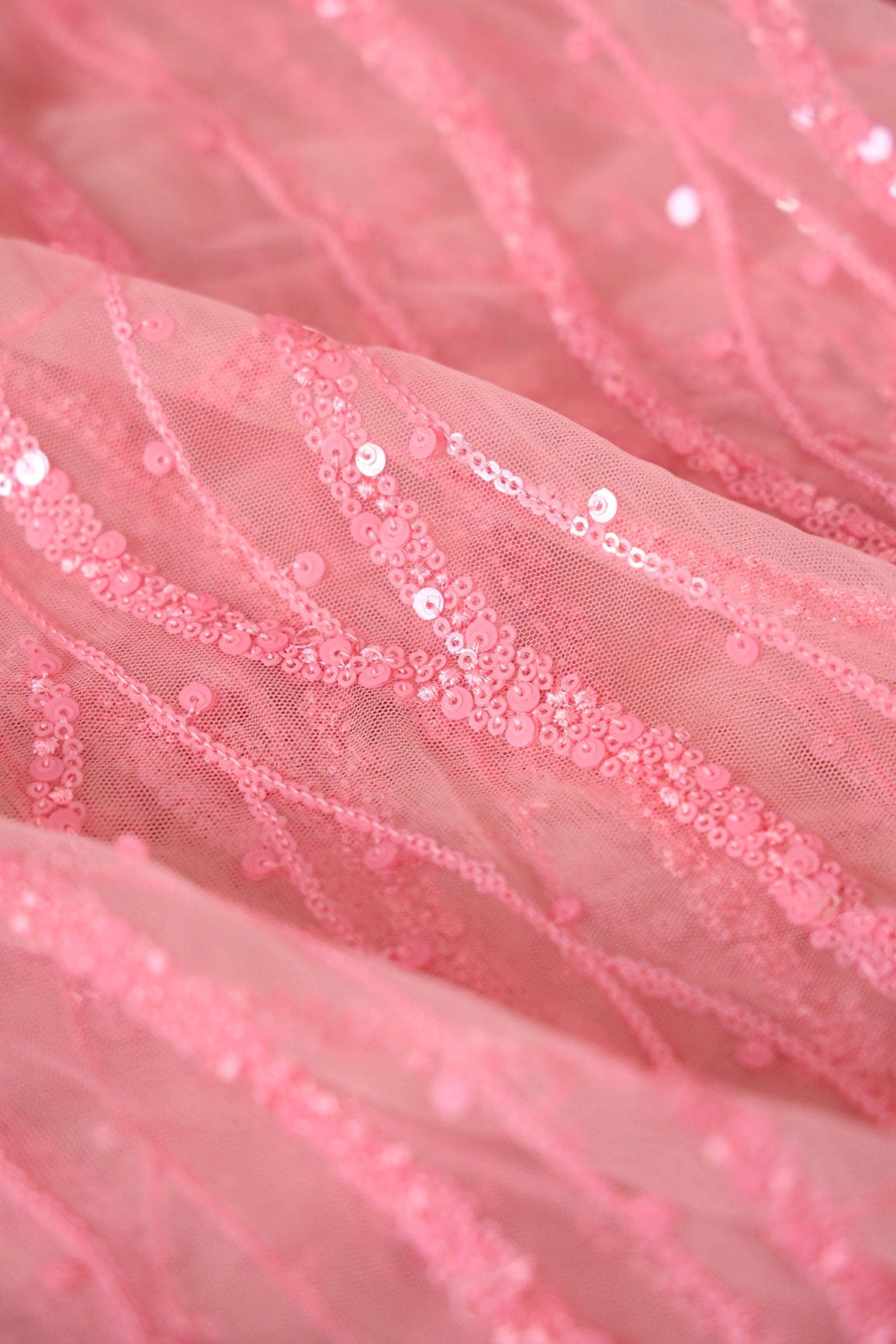 AIzaSyBcstauz-XMPRhEY21AUzeo032pxrXB5Ug - Beautiful Sequins With Pink Thread Wavy Embroidery Work On Pink Soft Net Fabric