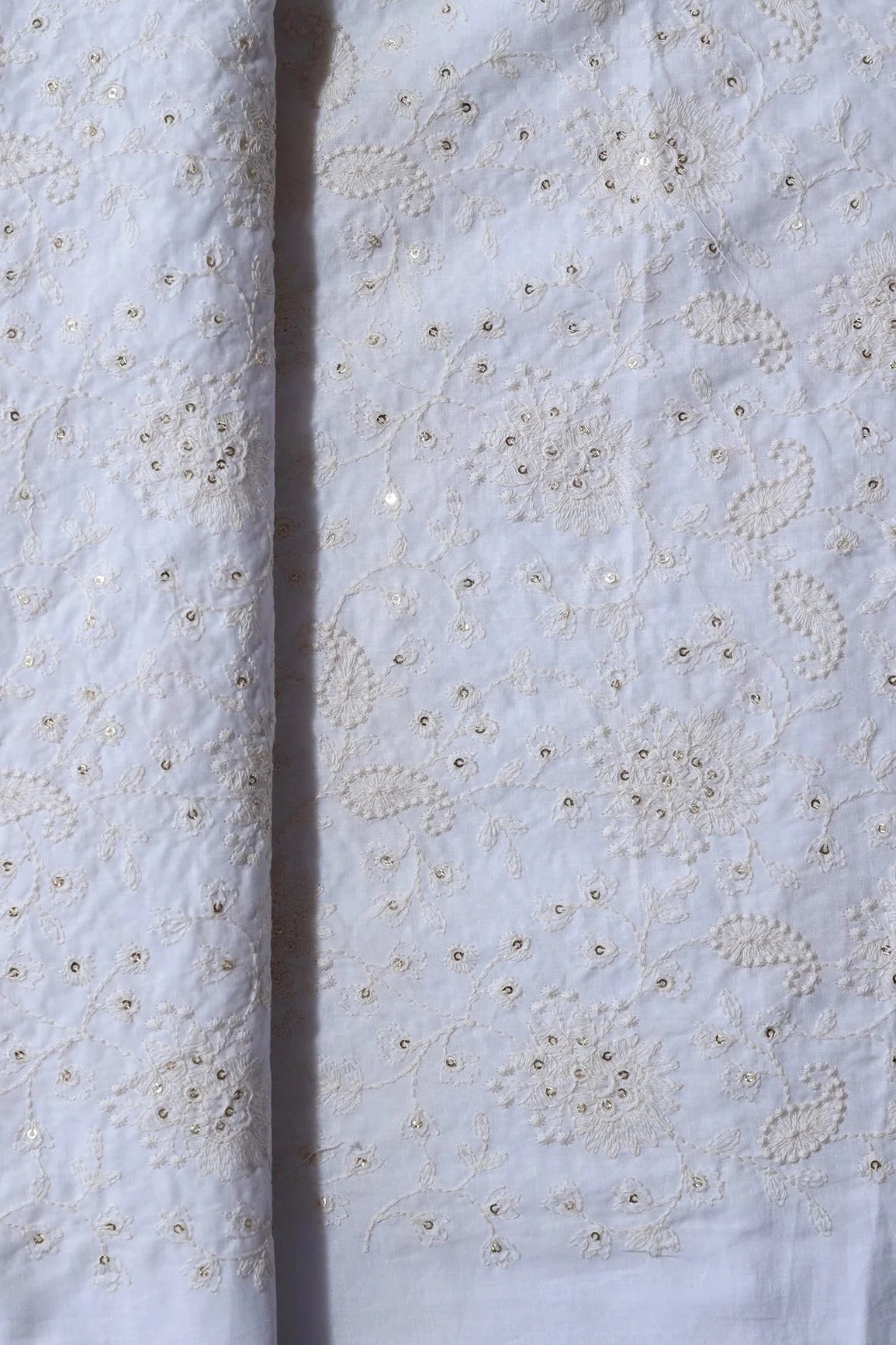 AIzaSyBcstauz-XMPRhEY21AUzeo032pxrXB5Ug - Beautiful White Thread With Gold Sequins Lucknowi Floral Embroidery Work On White Soft Cotton Fabric