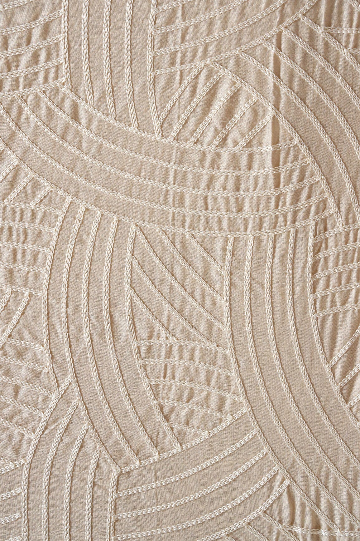 AIzaSyBcstauz-XMPRhEY21AUzeo032pxrXB5Ug - Beige And Pink Unstitched Lehenga Set Fabric (3 Piece)